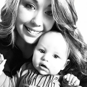 Meet your Posher, Carly